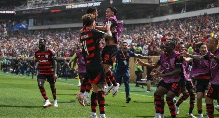As oitavas de final, que começam no dia 28, o Flamengo enfrentará o segundo lugar do Grupo C