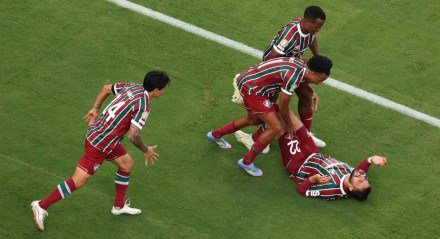 Na etapa final, Nonato empatou e Freytes virou aos 37 minutos. No fim, Keno ainda fez o quarto e carimbou a vitória para os cariocas