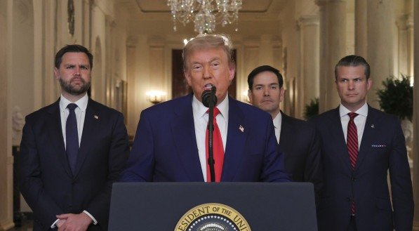 Donald Trump em discurso logo após confirmar ataque dos EUA ao Irã