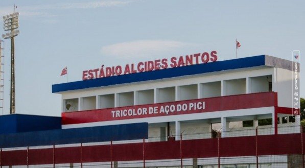 O Leão comemorou o 63º aniversário do Estádio Alcides Santos, no último sábado (21).