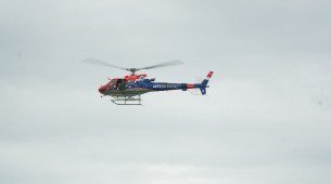 Corpo de Bombeiros Militar de Pernambuco realiza buscas pela advogada Maria Eduarda Medeiros, desaparecida na Praia de Suape
