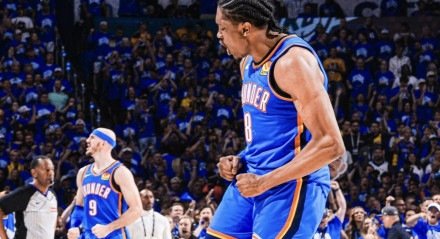 O grande nome da noite foi Shai Gilgeous-Alexander, que comandou as ações ofensivas e foi decisivo nos momentos mais críticos da partida.