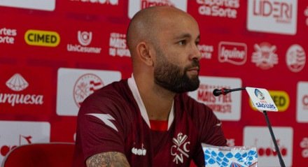 Patrick Allan, meia do Náutico