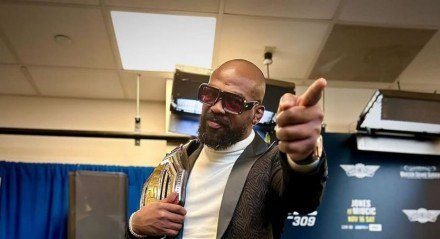 Assim que Jon Jones se aposentou do MMA, o mundo do esporte se agitou com a informação e com toda a repercussão.