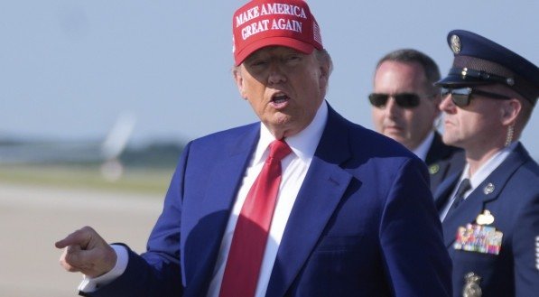 O presidente dos Estados Unidos, Donald Trump, comemorou a decisão da Suprema Corte