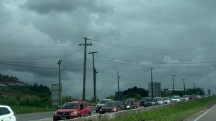 Engarrafamento na volta para casa do São João chega a 10 km na BR-232