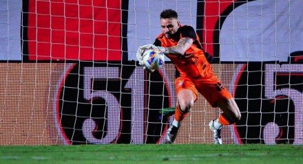 Vitória intensifica reformulação e confirma oito saídas durante pausa para o Mundial de Clubes