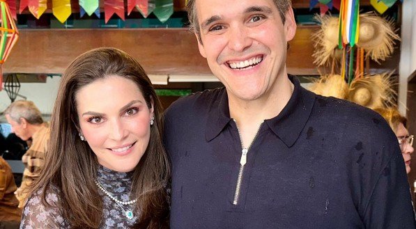 Juliana e Marcelo Tavares de Melo Filho, no aniversário de João Carlos Paes Mendonça