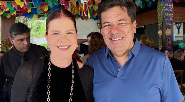 Taciana e José Mendonça Filho na comemoração em Gravatá