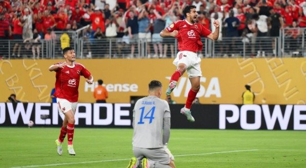 Partida desta terça-feira (23), no MetLife marcou a terceira rodada do torneio da FIFA, que contou com a eliminação dos portugueses e dos egípcios.