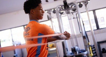 Zé Lucas, volante do Sport