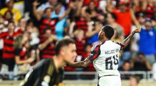 Com estrela de Wallace Yan, Flamengo empata com Los Angeles FC e segue sem perder no Mundial