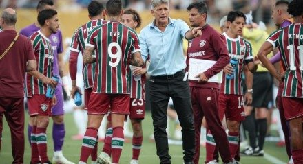 Fluminense empata com Mamelodi Sundowns e avança às oitavas da Copa do Mundo de Clubes.