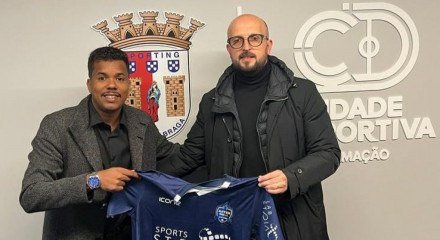 Empresário de diversos atletas e um dos responsáveis pelo Grupo Aster, o agente Kayo Moreno, que também é sócio da Stadia Sports, vem se consolidando como nome importante no ramo do agenciamento esportivo brasileiro. Todas as negociações e transferências são conduzidas diretamente por ele, através de sua empresa. Entre 2022 e 2023, Kayo levou 26 [&#8230;]