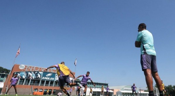 O técnico português pode mudar a formação da equipe