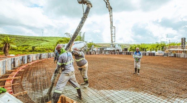 Obras de esgotamento sanitário avançam em Araçoiaba para beneficiar 90% da população