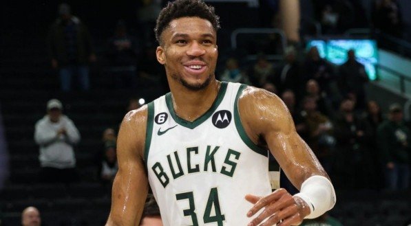Jogador do Milwaukee Bucks, da NBA, ainda brincou com o amigo e astro do Real Madrid: "Talvez um dia você fique tão grande quanto eu".