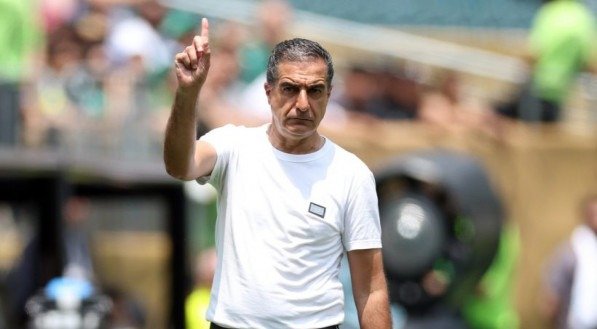 Paiva analisa derrota do Botafogo para o Palmeiras e elogia: “Deixaram tudo em campo”
