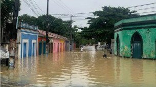 População de Igarassu ficou ilhada pelas chuvas que caíram a partir da sexta-feira (27)