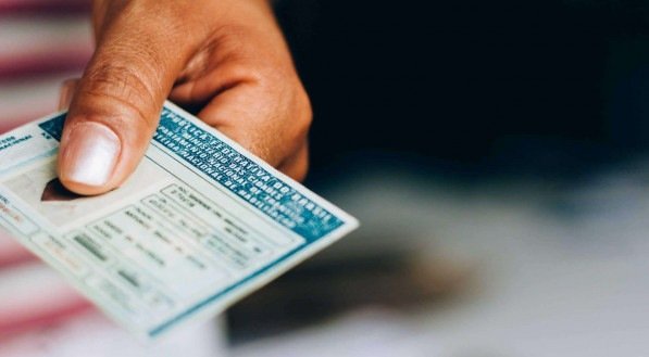 Governo prepara medida para acabar com obriga&ccedil;&atilde;o de autoescola para CNH

