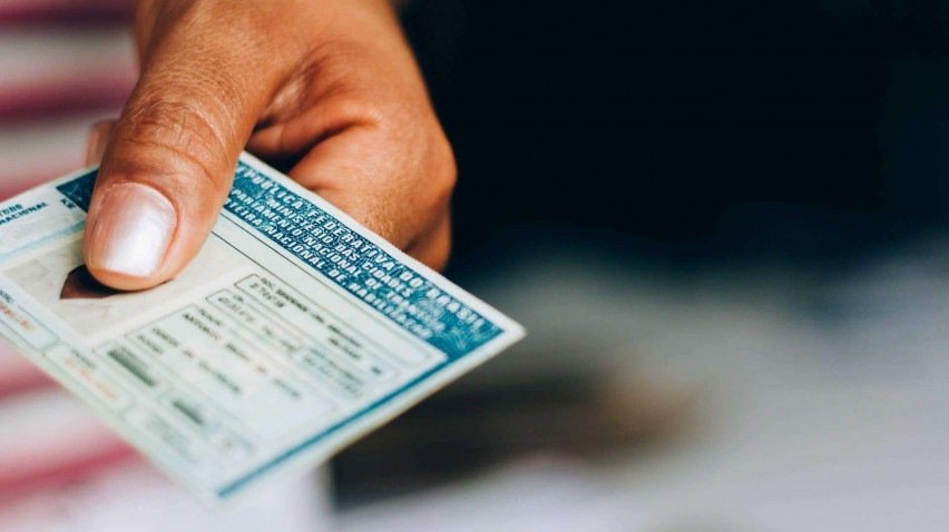 Governo prepara medida para acabar com obriga&ccedil;&atilde;o de autoescola para CNH

