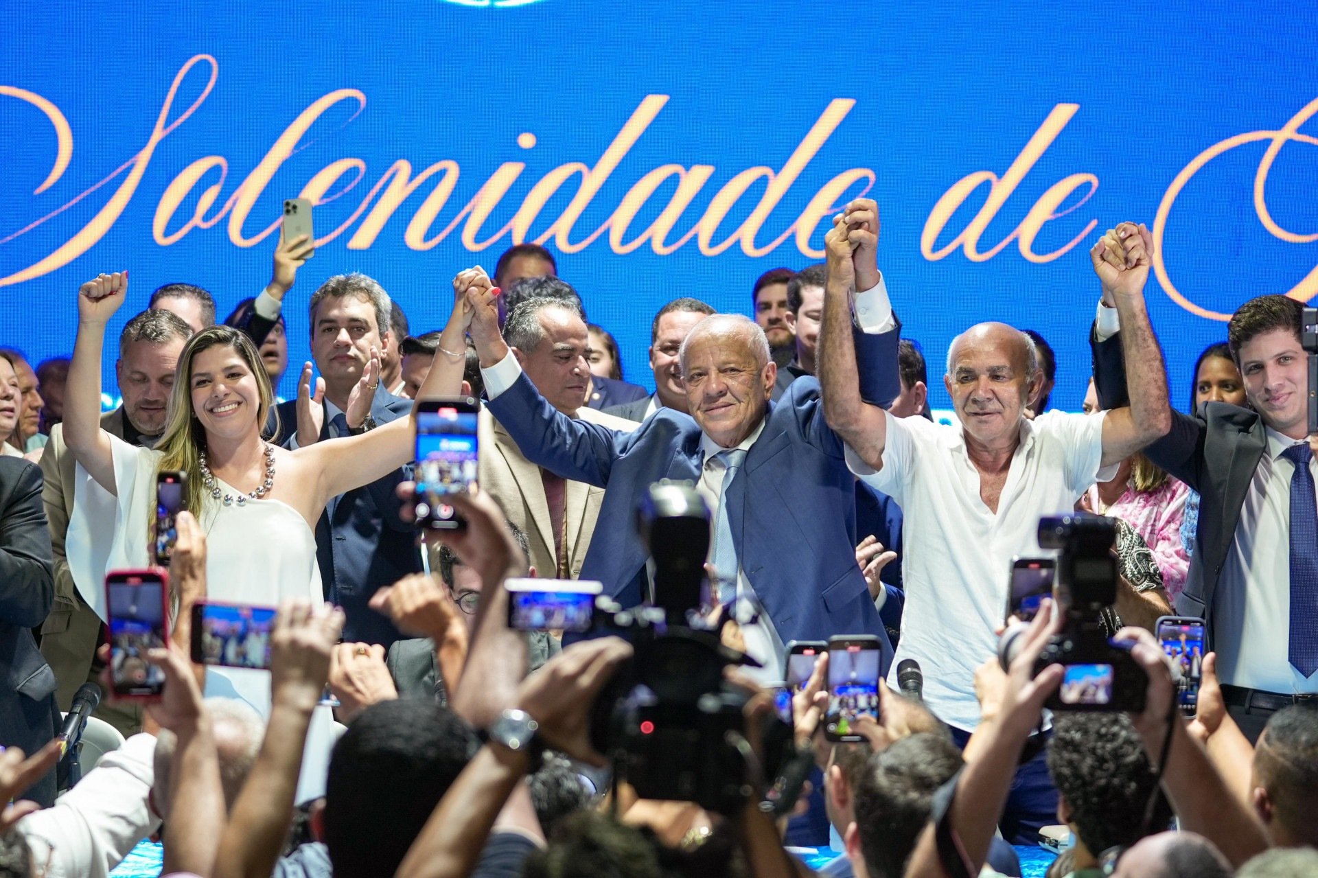 Foto da capa: Política