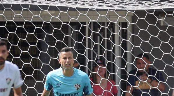 Flávio Ricco: Entre Globo e Cazé, um meio termo não seria o ideal?
