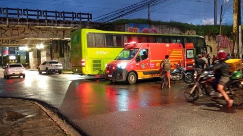 KLÉBER BARROS / VOZ DO LEITOR