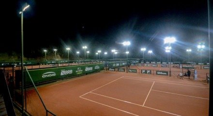 Rodada desta quinta-feira começa a partir das 9h e terá estrelas do futebol em ação. Disputa vai até o sábado 5 de julho com 242 atletas de 14 países