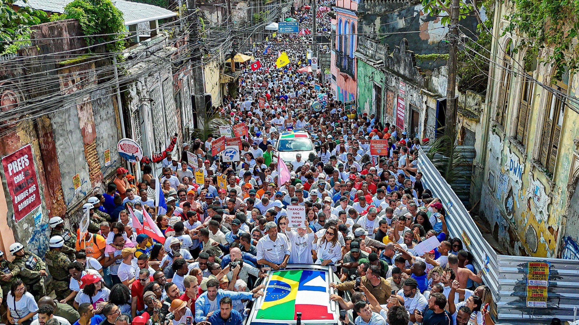 Foto da capa: Política