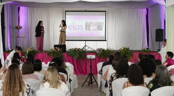 Evento em Palmares incentiva mulheres a empreender e desenvolver negócios