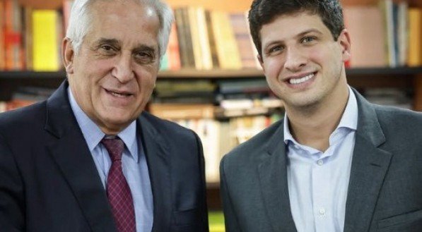 De olho em 2026, João Campos se reúne com presidente nacional do Cidadania e fala em "frente democrática ampla"