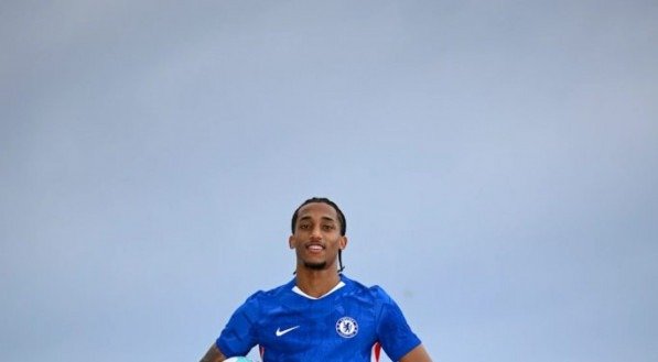 O atacante teve passagem de destaque pelo Brighton