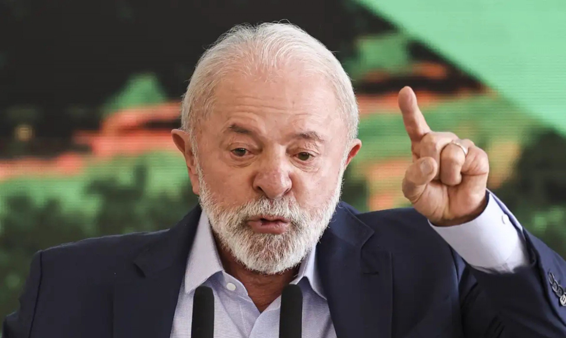 Foto da capa: Política