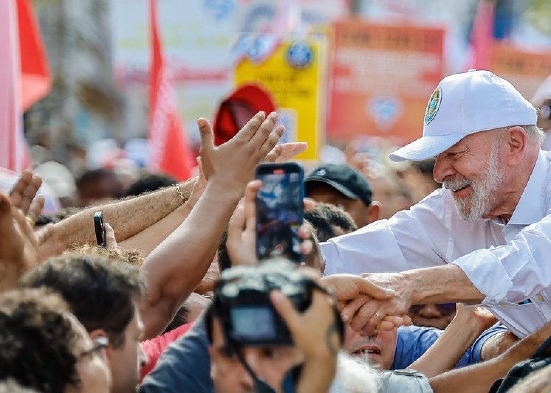 Foto da capa: Cena Política
