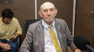 Imagem de Bartolomeu Bueno na Rádio Jornal