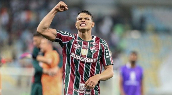 Zagueiro do Fluminense, Thiago Silva representa Flu entre escolhidos pela FIFA para o time ideal da fase de oitavas; europeus dominaram a seleção
