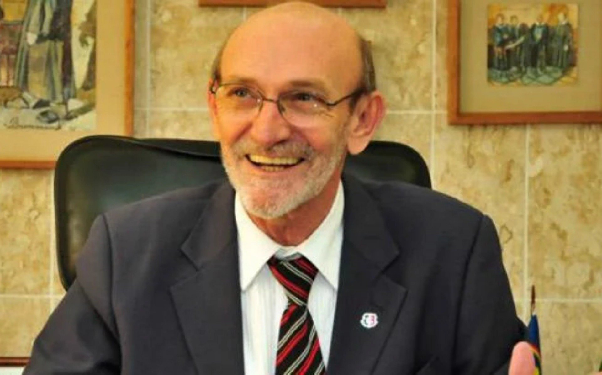 Imagem do desembargador Bartolomeu Bueno, presidente da Comiss&atilde;o Fiscal do Santa Cruz