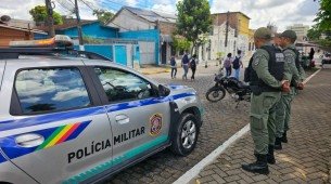 Viatura da Polícia Militar de Pernambuco em atividade
