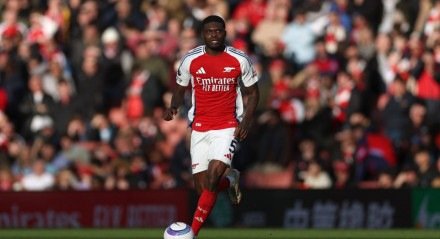Ex-Arsenal, Thomas Partey é acusado por estupro e agressão sexual