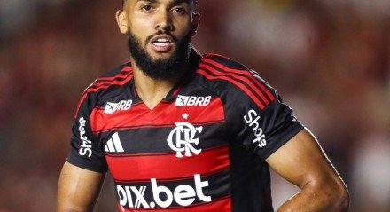Flamengo recebe duas propostas por atacante e avalia emprÃ©stimo