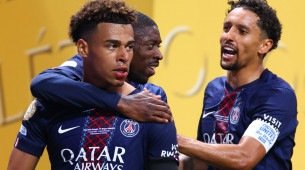 Dembelé, Marquinhos e Doué comemoram gol do PSG