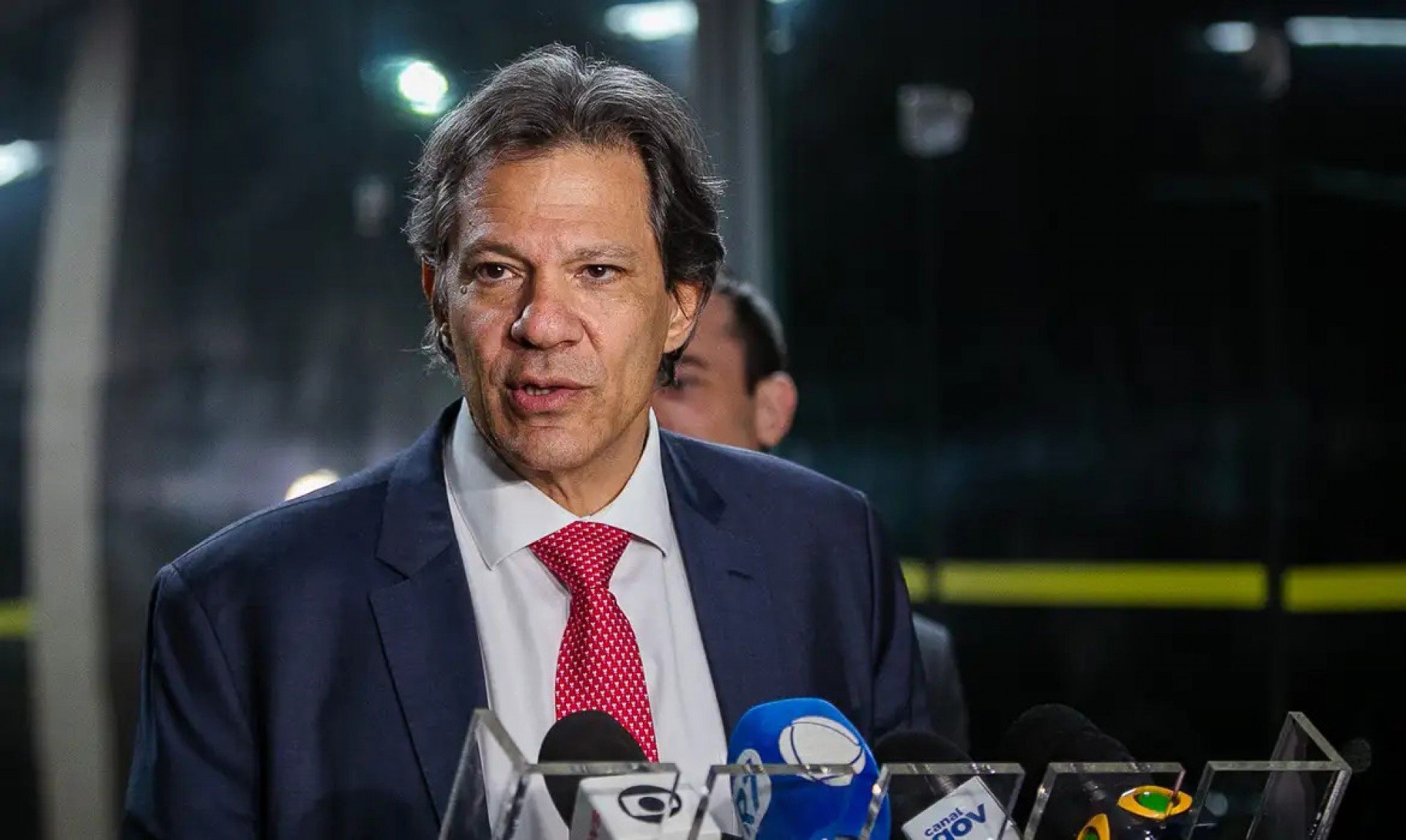 Fernando Haddad critica Tarcísio por tarifa de Trump; governador rebate
