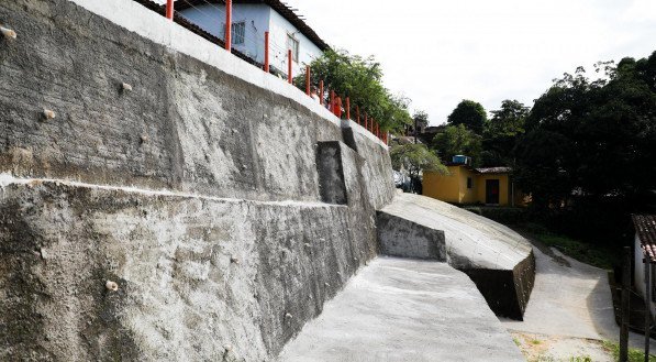 Várzea recebe obras contra risco de deslizamentos durante chuvas no Recife