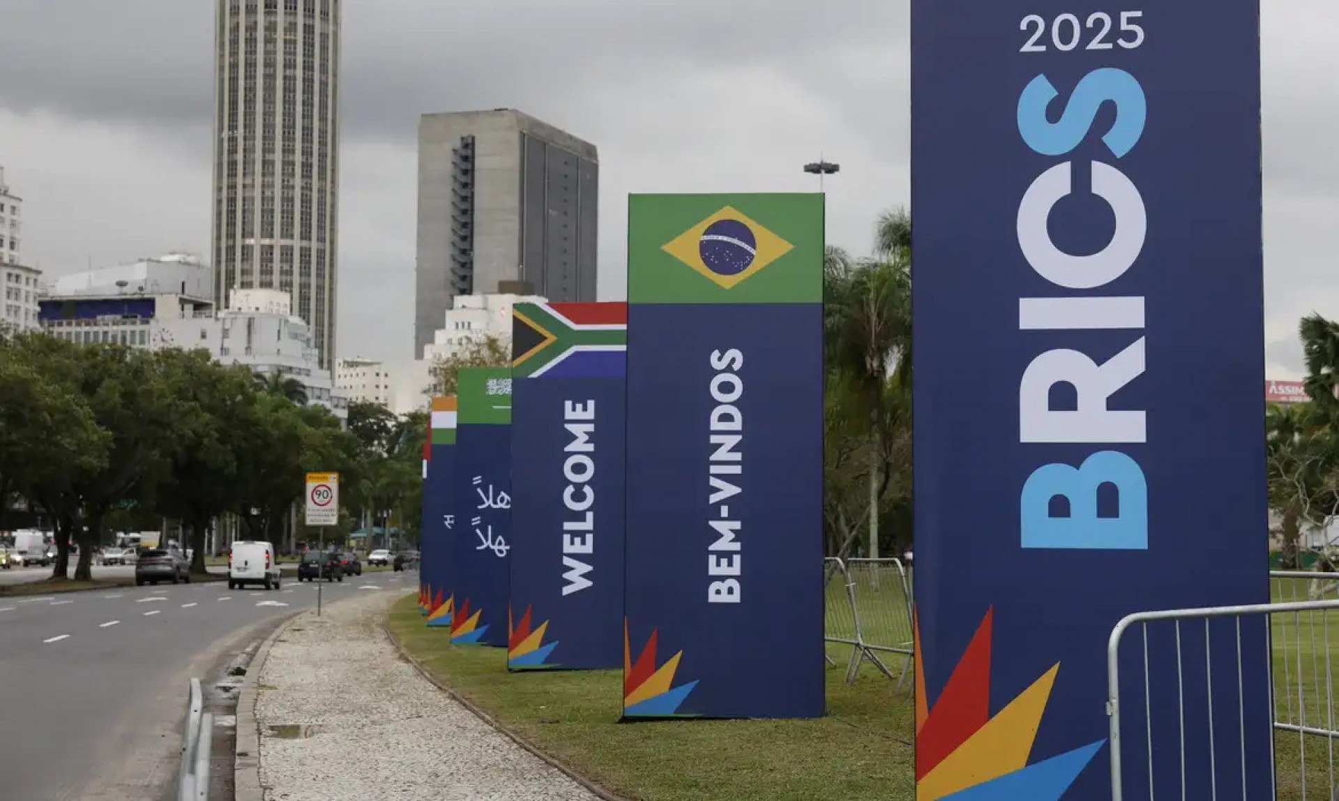 Brics critica tarifas que distorcem comércio global em recado aos EUA