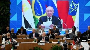 Vladimir Putin em vídeo enviado para a  17ª reunião da Cúpula do Brics, no Brasil