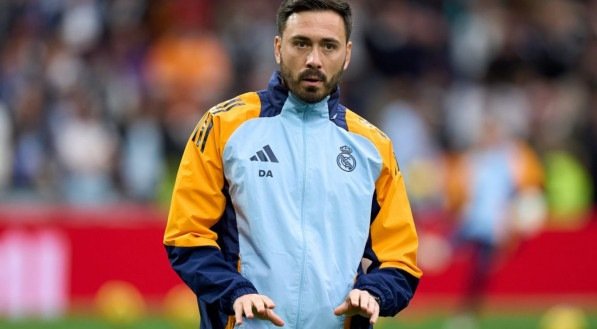 O italiano está perto de se tornar o sétimo técnico do Alvinegro na era SAF