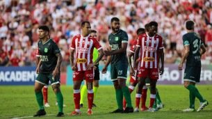 Lance do jogo entre Náutico x Floresta pela 11ª rodada da Série C