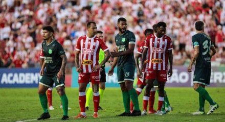 Lance do jogo entre Náutico x Floresta pela 11ª rodada da Série C