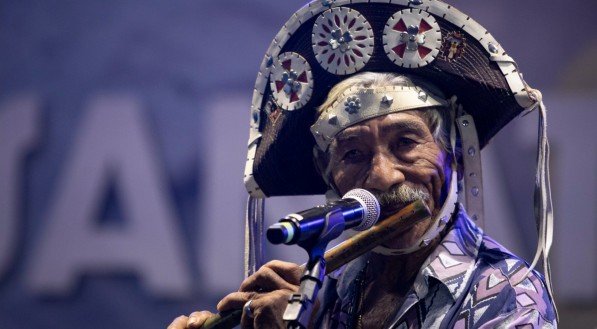 Fenearte leva mais de 70 atrações musicais ao palco 'Pernambuco Meu País'
